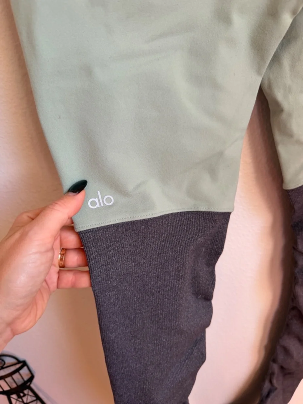 ALO Yoga Goddess Leggings Mint Green Heather Gray Ruched Colorblock Size M